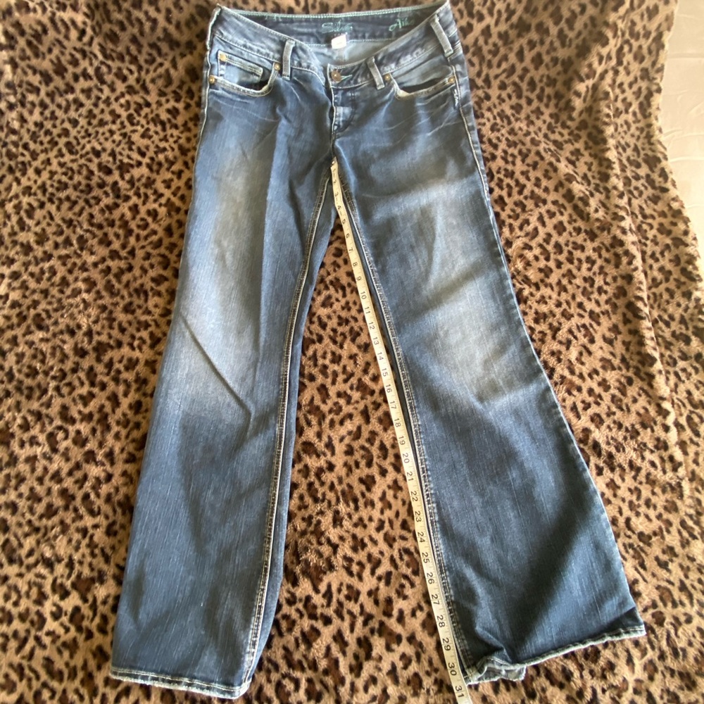 Silver Jeans - Picture 3 of 6